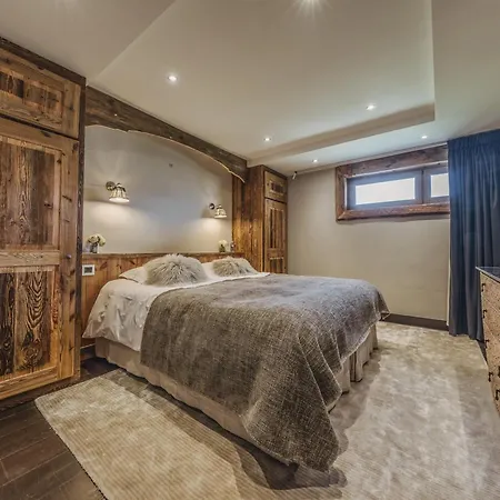 Artic - 5 Bedrooms - - 1550 Courchevel