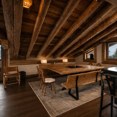 Chalet Artic - 5 Bedrooms - - 1550 Courchevel